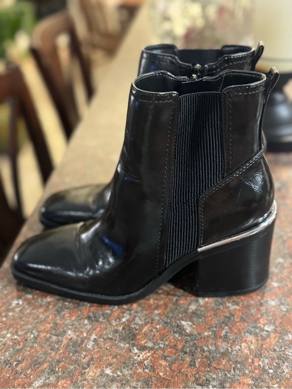 Kelly & Katie Black Patent Leather Ankle Booties with Block Heel. Sz 8.